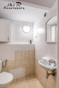 Galería fotográfica de J&J Apartments, Łazienna 30 Apartament 8/2 en Toruń