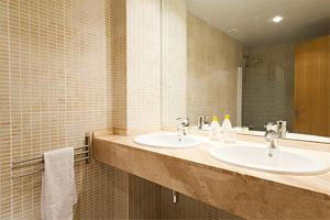 Kúpeľňa v ubytovaní MH Apartments Gracia