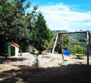 Afbeelding uit fotogalerij van Casinha do Cedro in Baião +61 foto's