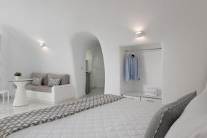 Katil atau katil-katil dalam bilik di White Concept Caves