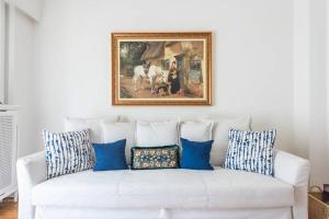 Posedenie v ubytovaní NEW! Bright & Remodeled 1Bed apt 2min Walk to Acropolis