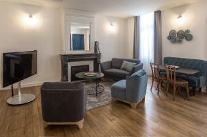 Posedenie v ubytovaní Eco-Lodge City - Appart'Hôtel - VILLA CÔTÉ PLATEAU - Hyper Centre - 3 Étoiles Certifiées-
