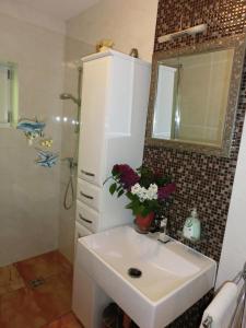 Koupelna v ubytování Gästehaus Forstner