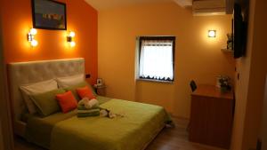 Posteľ alebo postele v izbe v ubytovaní Apartments Ines Komel