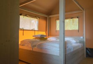 Φωτογραφία από το άλμπουμ του Camping At Sea σε Dronten