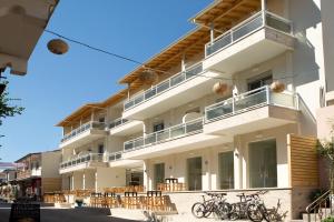 Balkón nebo terasa v ubytování Grand TheoNi Boutique Hotel & Spa