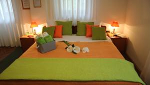 Posteľ alebo postele v izbe v ubytovaní Apartments Ines Komel