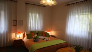 Posteľ alebo postele v izbe v ubytovaní Apartments Ines Komel