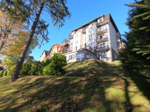 Budova, v ktorej sa apartmán nachádza
