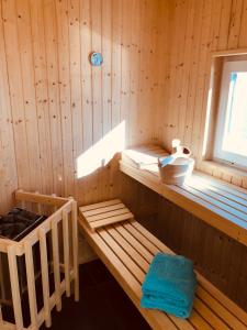 Fotografie z fotogalerie ubytování Hausboot Elandi v destinaci Bitterfeld