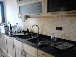 Η κουζίνα ή μικρή κουζίνα στο Agriturismo Prada