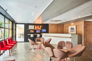 Gallery image of ibis budget Singapore Pearl in Singapore