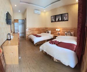 Postel nebo postele na pokoji v ubytování Dang Khoa Garden Inn Homestay