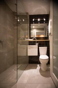 
A bathroom at Hotel Launceston
