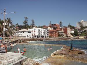 Gallery image of Marine Parade in Sydney