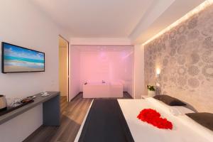 Posteľ alebo postele v izbe v ubytovaní Hotel Mediterraneo Ombrellone e Lettini Inclusi