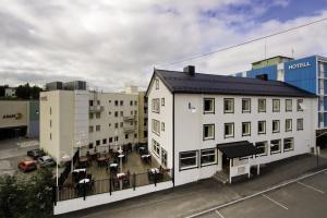 Budova, kde se hotel nachází
