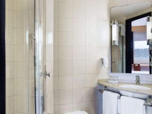 Vonios kambarys apgyvendinimo įstaigoje ibis Muscat