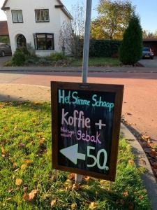 Galeriebild der Unterkunft Gastenverblijf 'T EINDE sfeer - privé terras - airco in Elsloo