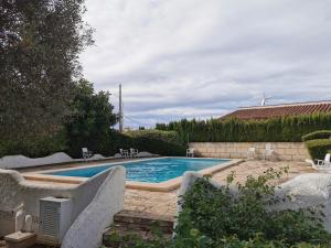 The swimming pool at or close to Apartment Hibiscus
