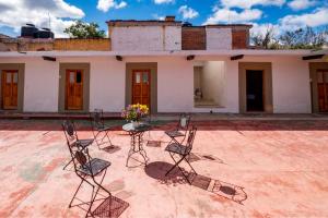 El edificio en el que está el hostal