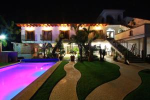 Bazén v ubytování Hotel Concierge Flor y Canto nebo v jeho okolí