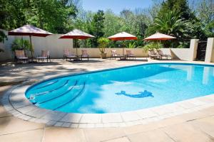 The swimming pool at or near Southern Light Country House
