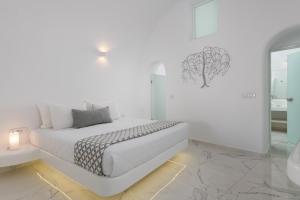 Katil atau katil-katil dalam bilik di White Concept Caves