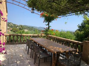 Gallery image of Les Cypres in Mougins