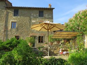 A garden outside Podere Campolungo