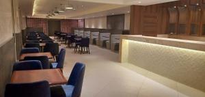 Cosmique Clarks Inn Suites Goa的休息区