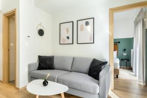 Posedenie v ubytovaní Homey Skg