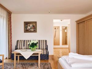 Postel nebo postele na pokoji v ubytování Hotel Blattlhof + 37 fotografií