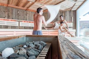 Aktiv- & Wellnesshotel Bergfried vendégei