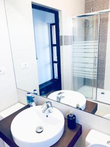 Phòng tắm tại Luxury 3 Bedroom Pool Villa
