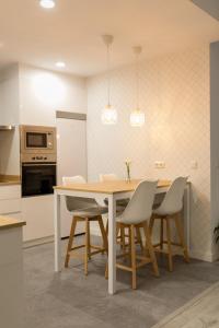 A kitchen or kitchenette at Belgrano Beach & Oldtown by Beauty Rentals