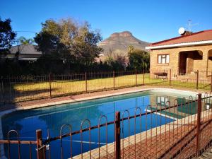 Bazén v ubytování The Graaff-Reinet Suites nebo v jeho okolí