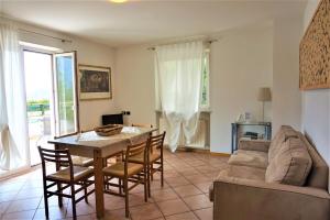 Posezení v ubytování Pra de Dort Casa Vacanze + 48 fotografií