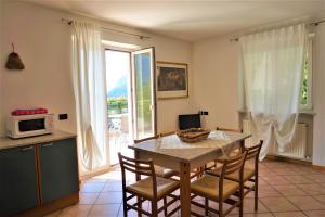 Kuchyň nebo kuchyňský kout v ubytování Pra de Dort Casa Vacanze