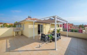 Balkón nebo terasa v ubytování Apartment Kraljevic