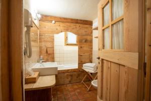 Baðherbergi á Chalet Svizzero