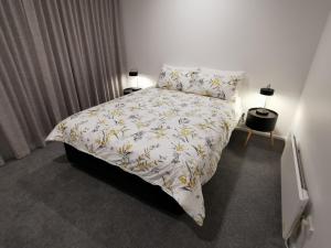 Letto o letti in una camera di Hello Seaview! 4 BRs House in Central Location!
