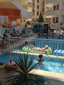 The swimming pool at or close to Semiz Apart Hotel