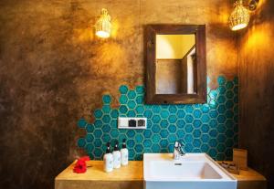 Vannituba majutusasutuses Clove Island Villas & Spa