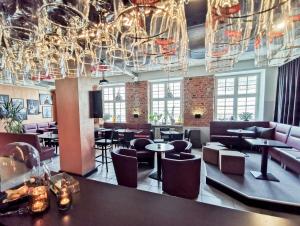 Posezení v ubytování Hotell Fängelset Västervik