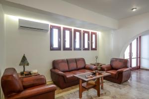 Posedenie v ubytovaní Aeolis Boutique Hotel