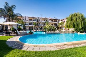 Bazén v ubytování Villas Duc - Rhodes nebo v jeho okolí