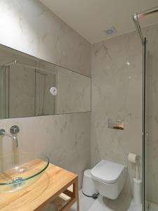 Ванна кімната в FLH Porto Central Apartment