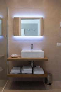 Vannituba majutusasutuses Moma Hotel Wellness & Spa
