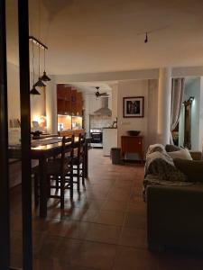 A bed or beds in a room at Casa Fleur Casco Antiguo Altea con Piscina privada y Jardin